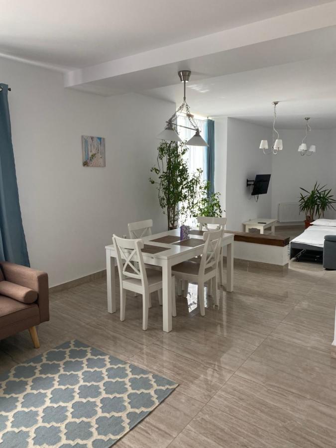 Breeze Villa Mamaia Nord Нэводари Экстерьер фото