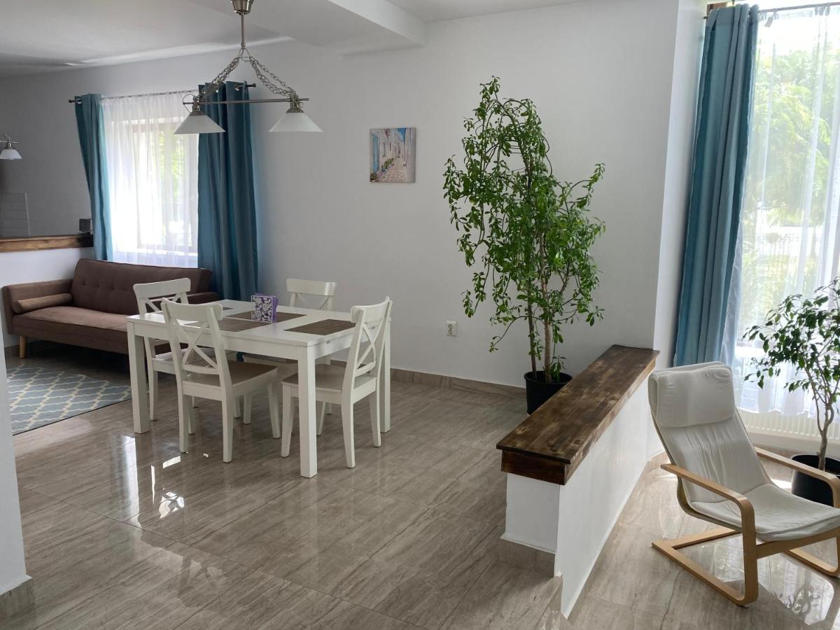 Breeze Villa Mamaia Nord Нэводари Экстерьер фото