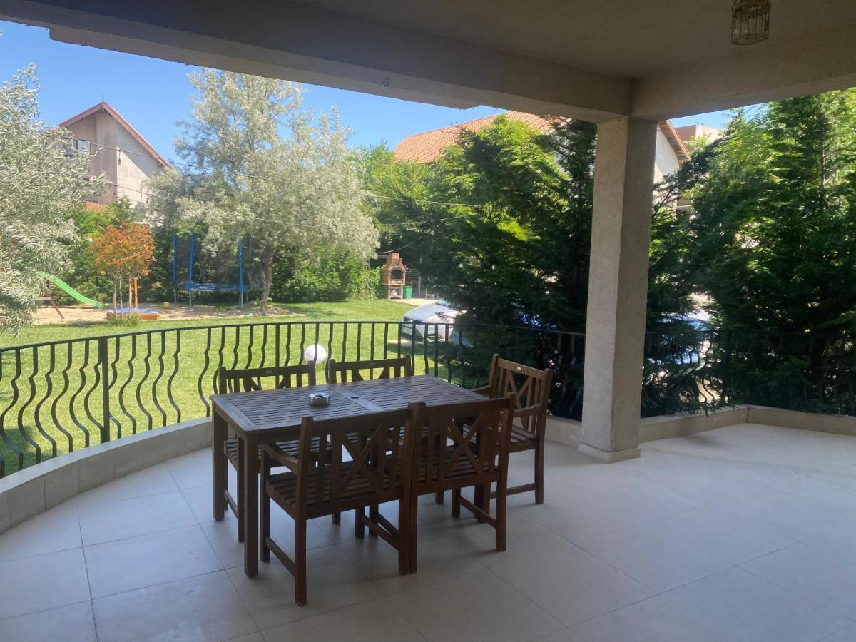 Breeze Villa Mamaia Nord Нэводари Экстерьер фото